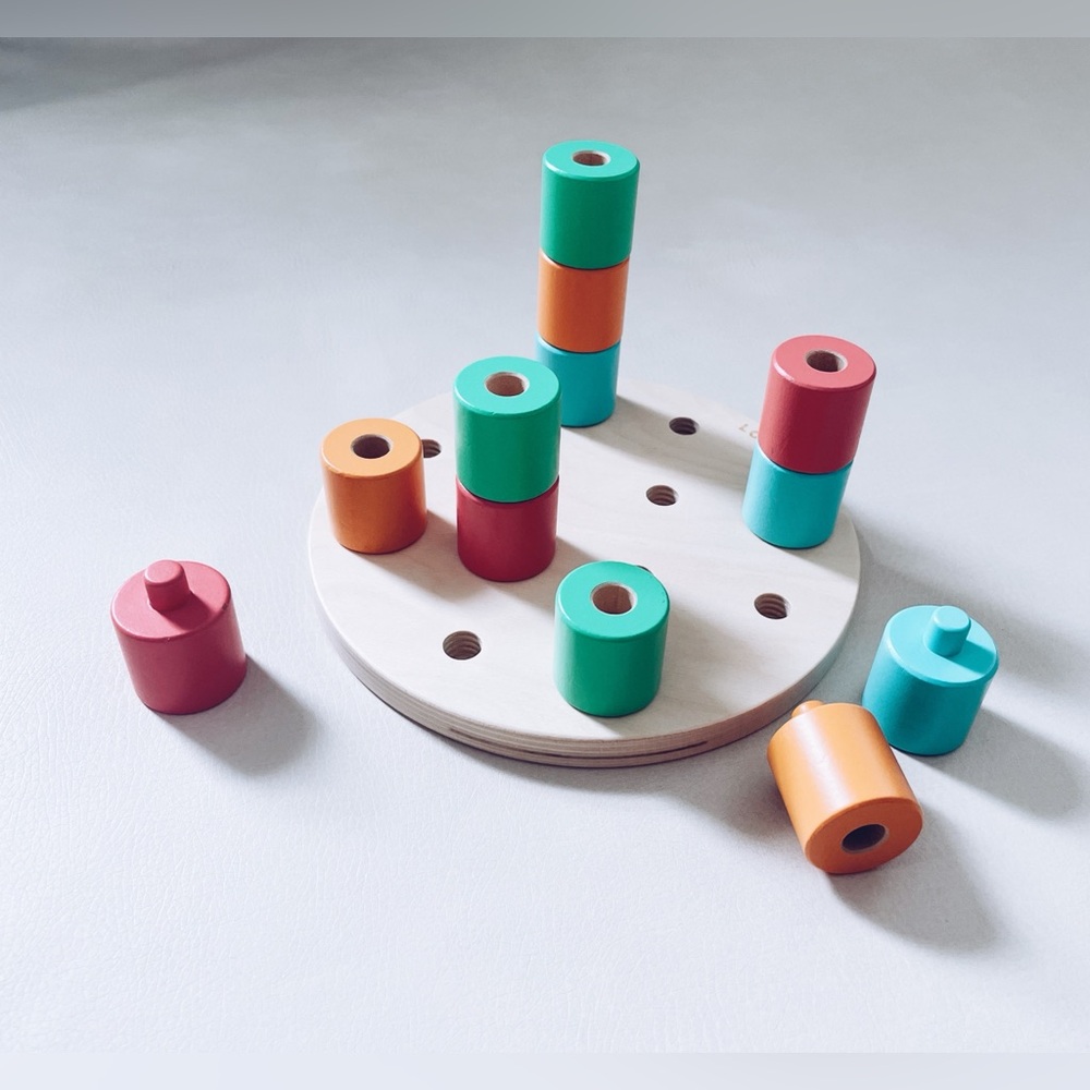 Lovevery Wooden Stacking Pegboard